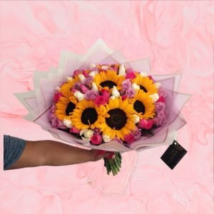 Ramo Premium 72 Rosas Y 10 Girasoles